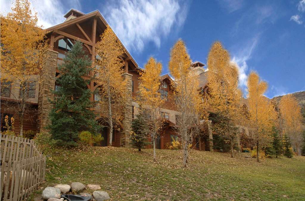 Lodge At Brookside Avon Village Ngoại thất bức ảnh
