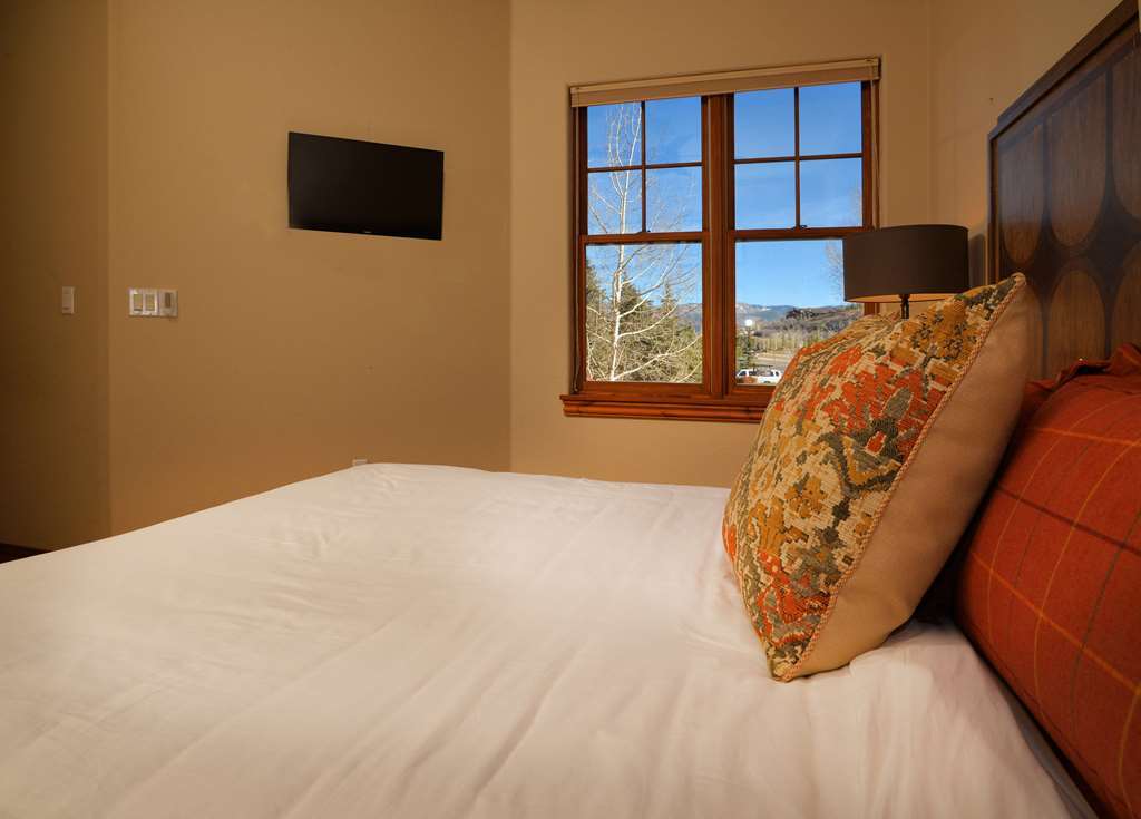 Lodge At Brookside Avon Village Phòng bức ảnh