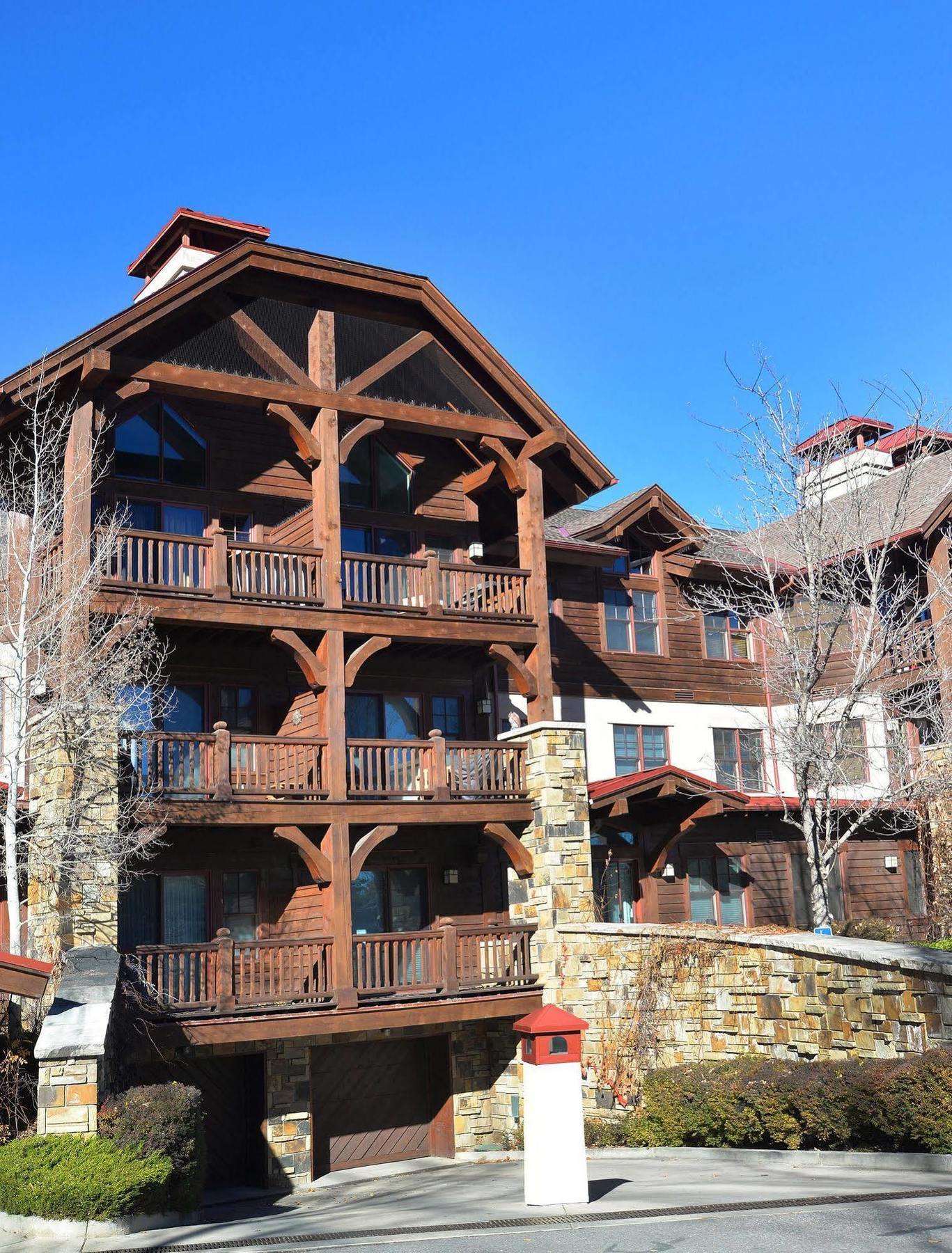 Lodge At Brookside Avon Village Ngoại thất bức ảnh