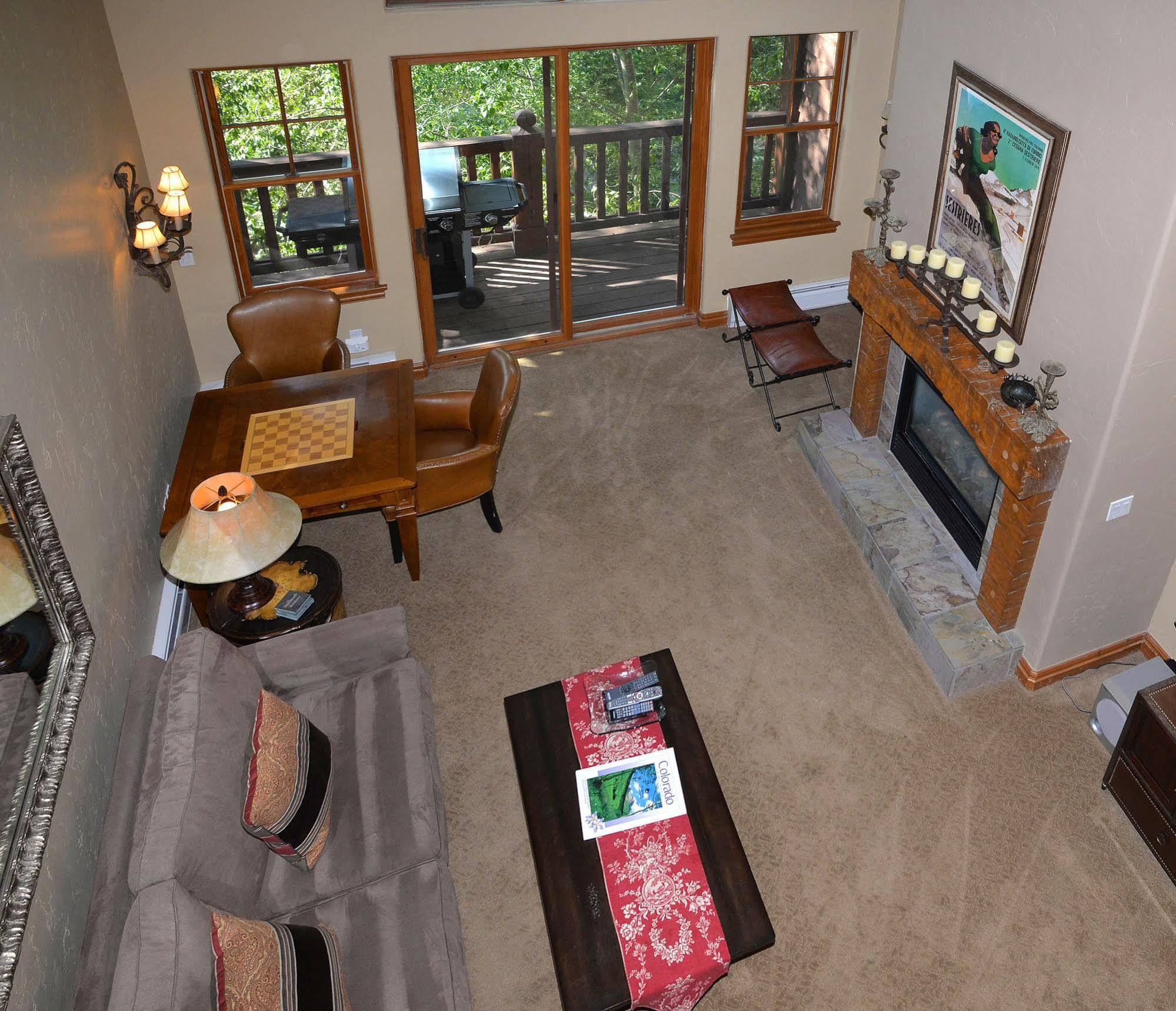 Lodge At Brookside Avon Village Ngoại thất bức ảnh