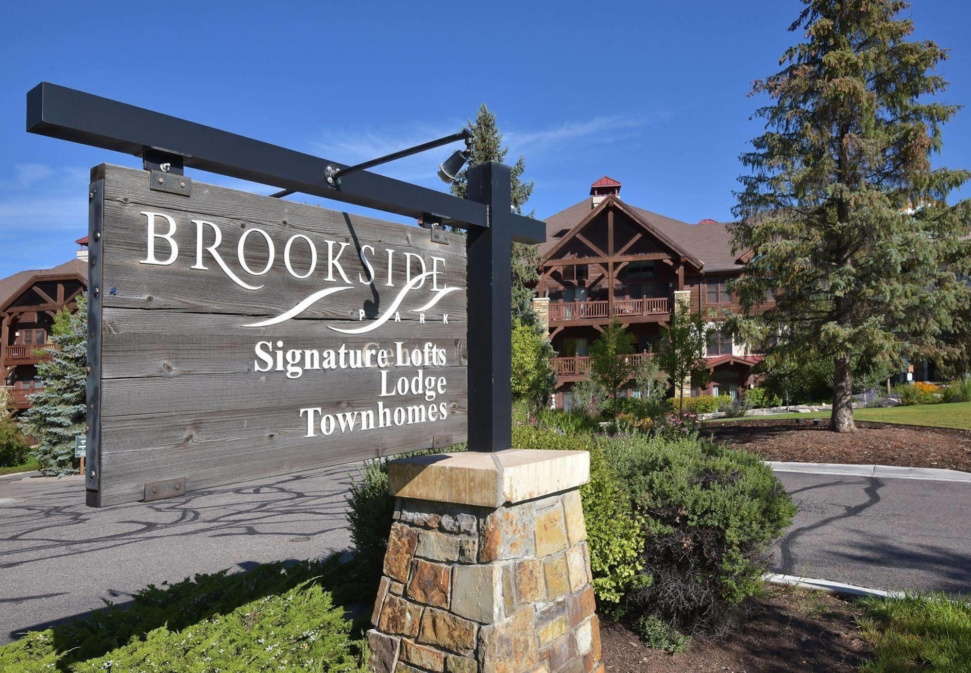 Lodge At Brookside Avon Village Ngoại thất bức ảnh